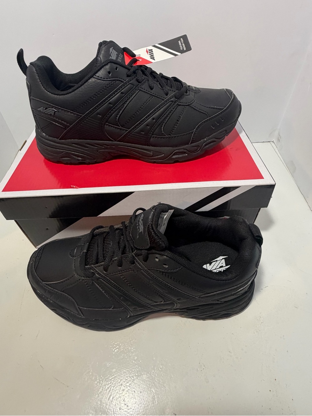 Avia Men's Black Athletic Walking Sneakers